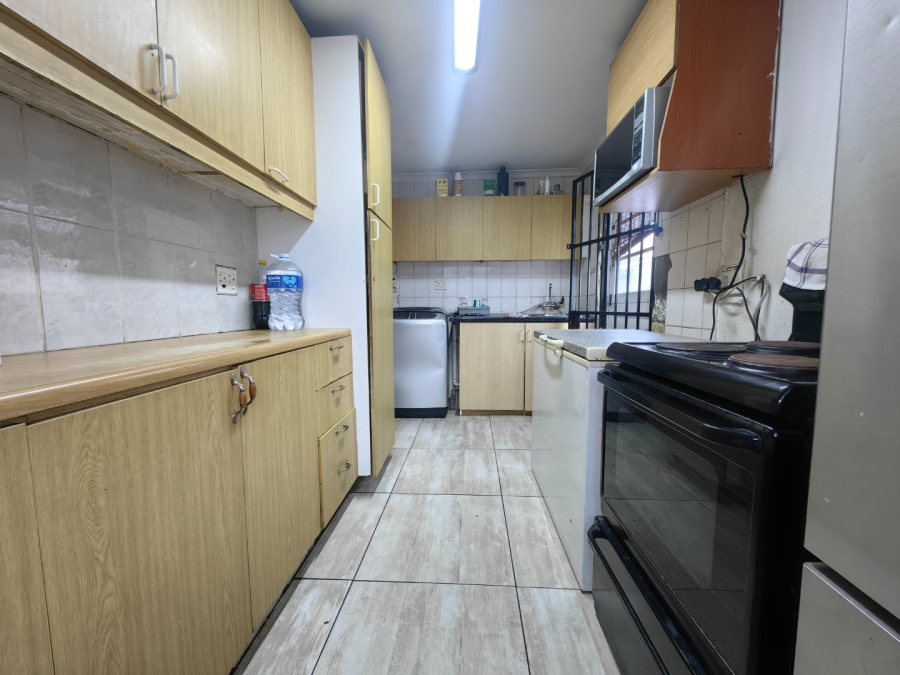 4 Bedroom Property for Sale in Colorado Park Western Cape